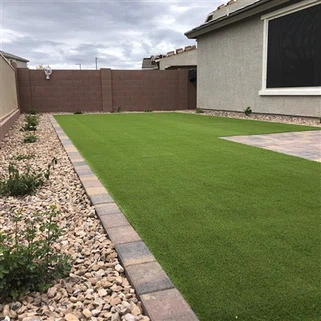 Herba decorativa artificial d'alta qualitat per al jardí